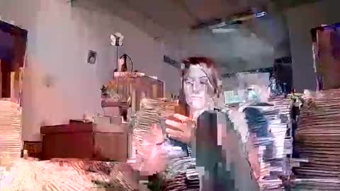Snapshot of lolahueso chatting on 09-29-25, 08:41 LOLA HUESO y ERIC online show from 09-29-25, 08:41
