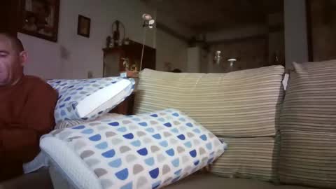 LOLA HUESO y ERIC online show from 01-11-26, 04:01