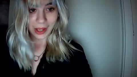 Lola Lixx online show from 04-04-26, 05:10
