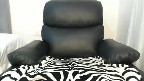 Snapshot of lolapaz3 chatting on 03-09-25, 06:32 Lola online show from 03-09-25, 06:32