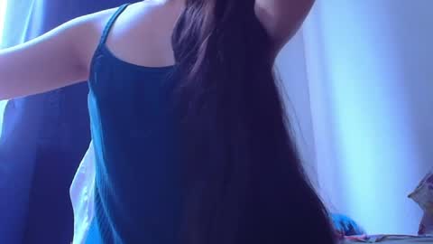 Snapshot of lolifantasy chatting on 05-23-26, 05:50 Rya DKhrt online show from 05-23-26, 05:50