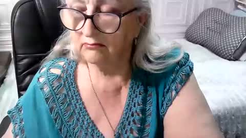 LolkaAlyss online show from 04-26-26, 07:11