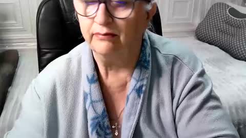 LolkaAlyss online show from 04-28-26, 09:42