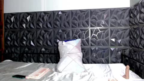 Pretty Janne 3 online show from 02-20-25, 01:51