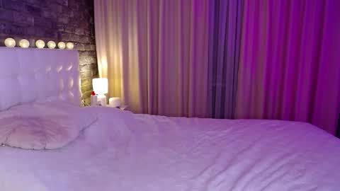 Snapshot of lollidoli__ chatting on 11-05-25, 05:02 Victoria online show from 11-05-25, 05:02