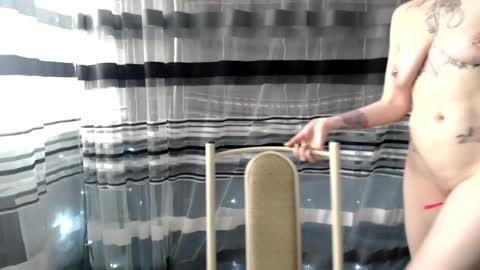 Lisa online show from 01-19-25, 09:33