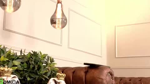 Rose online show from 10-10-25, 03:38