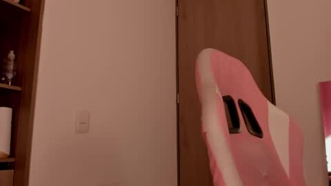 Snapshot of lolly_js_ chatting on 03-02-25, 03:02 Lolly online show from 03-02-25, 03:02