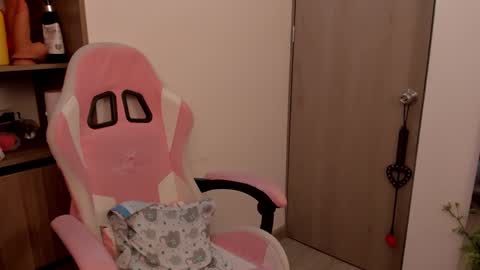 Snapshot of lolly_js_ chatting on 03-03-25, 03:41 Lolly online show from 03-03-25, 03:41