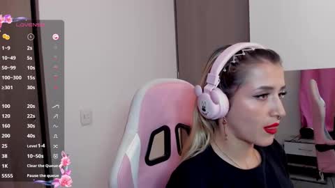 Lolly online show from 01-26-25, 03:38