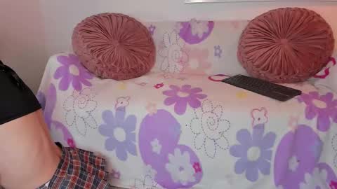 Snapshot of lollypetitte_ chatting on 03-05-26, 11:23 Lolly online show from 03-05-26, 11:23