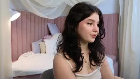 lollyy_pop online show from 06-11-26, 01:27