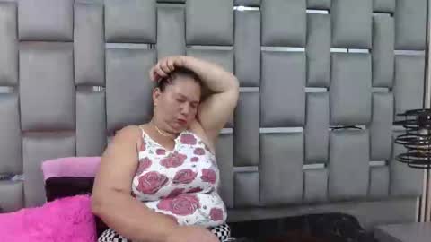 loly47 online show from 10-24-25, 11:34