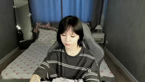 Loly online show from 05-05-26, 01:13
