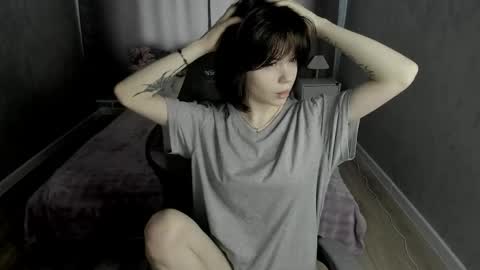 Loly online show from 05-20-26, 09:15