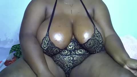 lomyenom56 online show from 04-23-26, 03:03