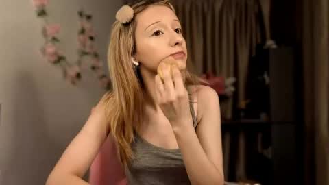 Snapshot of lonadejonge chatting on 06-07-26, 01:48 Sane online show from 06-07-26, 01:48