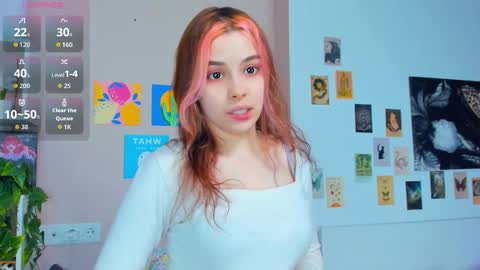 Lona online show from 02-24-26, 08:51