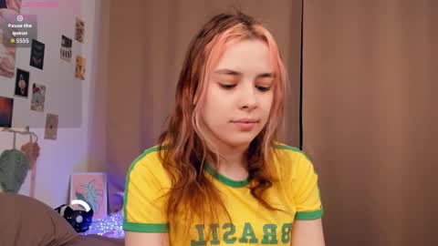 Lona online show from 03-04-26, 07:31