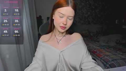 lona online show from 12-21-25, 12:01