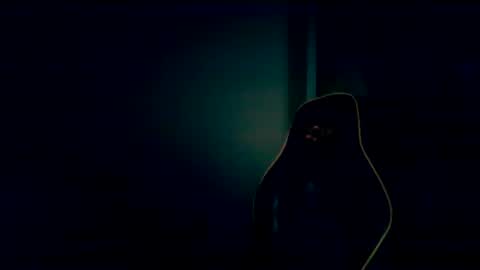 london_man1988 online show from 12-11-24, 04:42