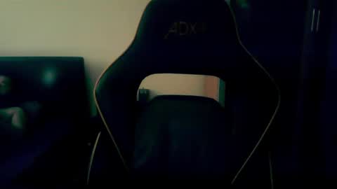 london_man1988 online show from 01-24-25, 08:44