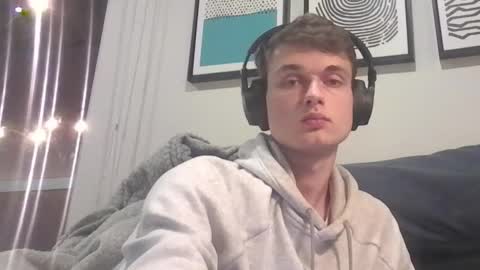 london_tomy online show from 10-19-25, 03:07