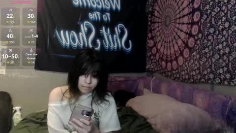 Snapshot of londonray chatting on 10-02-25, 05:58 londonray online show from 10-02-25, 05:58