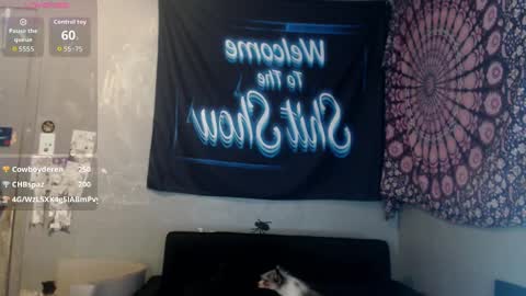 Snapshot of londonray chatting on 10-06-25, 09:40 londonray online show from 10-06-25, 09:40