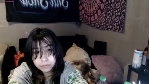 Snapshot of londonray chatting on 11-05-25, 07:30 londonray online show from 11-05-25, 07:30