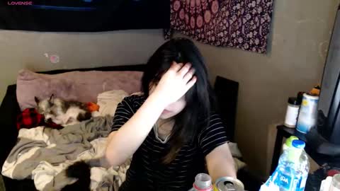 Snapshot of londonray chatting on 11-26-25, 08:26 londonray online show from 11-26-25, 08:26