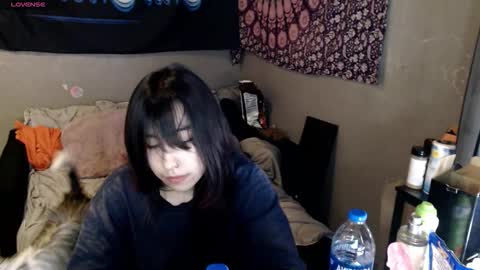 Snapshot of londonray chatting on 11-29-25, 12:57 londonray online show from 11-29-25, 12:57