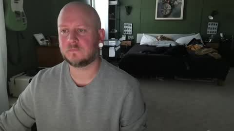 Lone online show from 04-02-26, 05:21