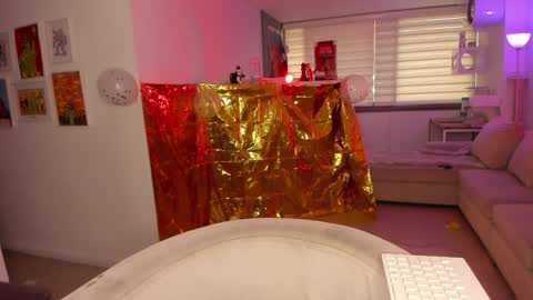 SABRINA online show from 01-02-25, 10:11