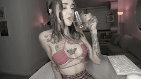 SABRINA online show from 01-20-25, 11:21