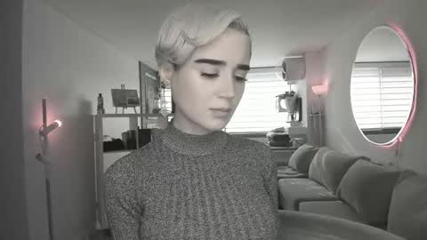 SABRINA online show from 02-27-25, 09:25