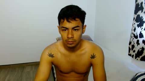 Snapshot of lonelydick2002 chatting on 01-26-25, 12:01 lonelydick2002 online show from 01-26-25, 12:01