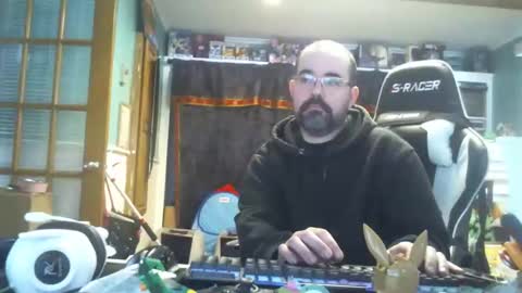 Snapshot of longandcut99 chatting on 03-13-26, 03:18 longandcut99 online show from 03-13-26, 03:18