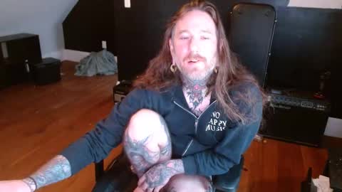 longhair online show from 12-20-24, 04:46