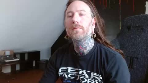 longhair online show from 02-21-25, 04:37