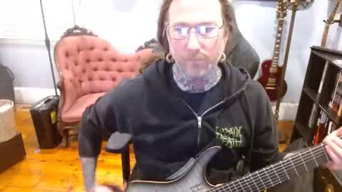longhair online show from 09-21-25, 02:40