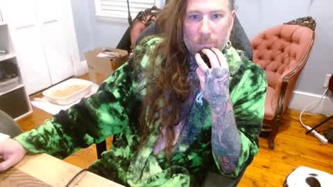 longhair online show from 10-22-25, 07:13