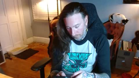 longhair online show from 12-05-25, 01:25