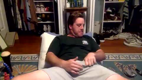 Snapshot of longjohnsilverskin chatting on 10-19-25, 01:17 longjohnsilverskin online show from 10-19-25, 01:17