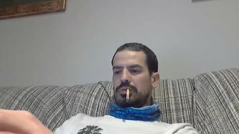 Alejandro Rulitos Twitter longnight55 Intagram 5longnight5 online show from 12-19-25, 04:25