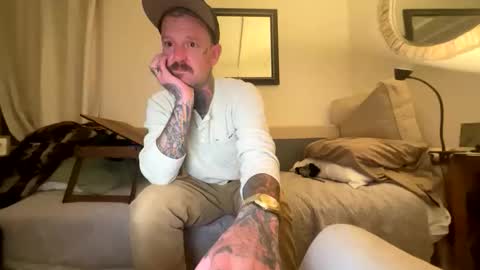 Snapshot of longwalksonthebeach69 chatting on 03-03-26, 11:38 longwalksonthebeach69 online show from 03-03-26, 11:38