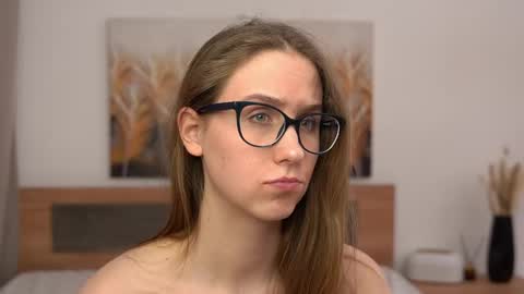 Hanna online show from 03-08-25, 01:50