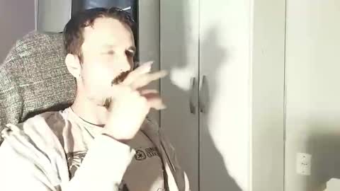 Lucas online show from 12-02-25, 12:43