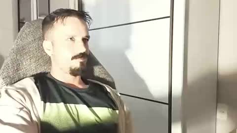 Lucas online show from 01-13-26, 12:32