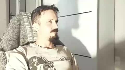 Lucas online show from 02-03-26, 12:32